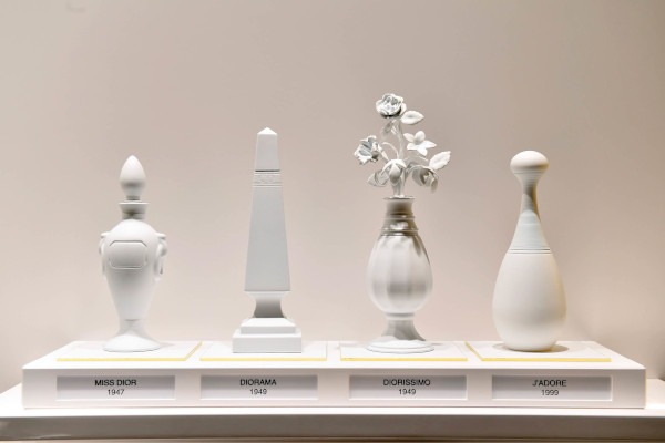 Flaconnage parfums cosmétiques - impression 3D et en blanc- mode luxe & design - Atelier Pras