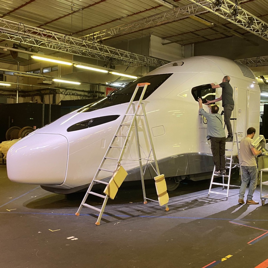 TGV M bout avant - Maquette & Prototypes Industriels - Atelier Pras